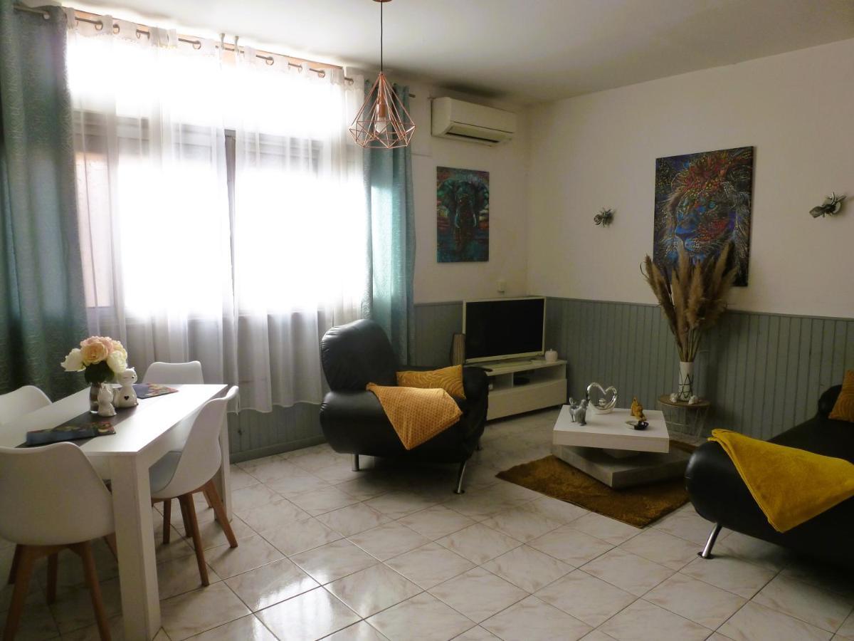 Le Chat Botte Perpignan Bagian luar foto